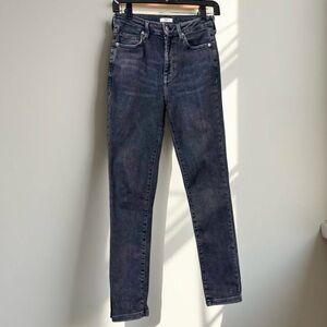 Forever21 Black Wash High-waist Skinny Jeans Size small in Juniors